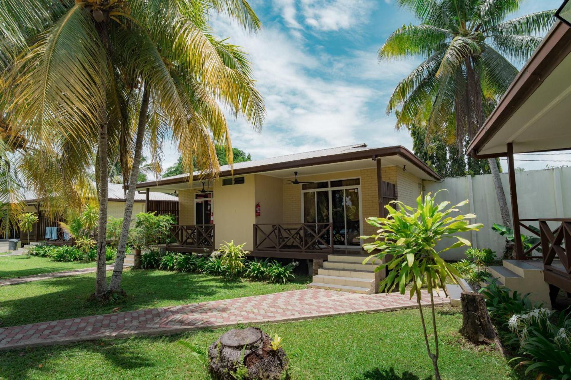 Langkah Syabas Beach Resort Kinarut Ngoại thất bức ảnh