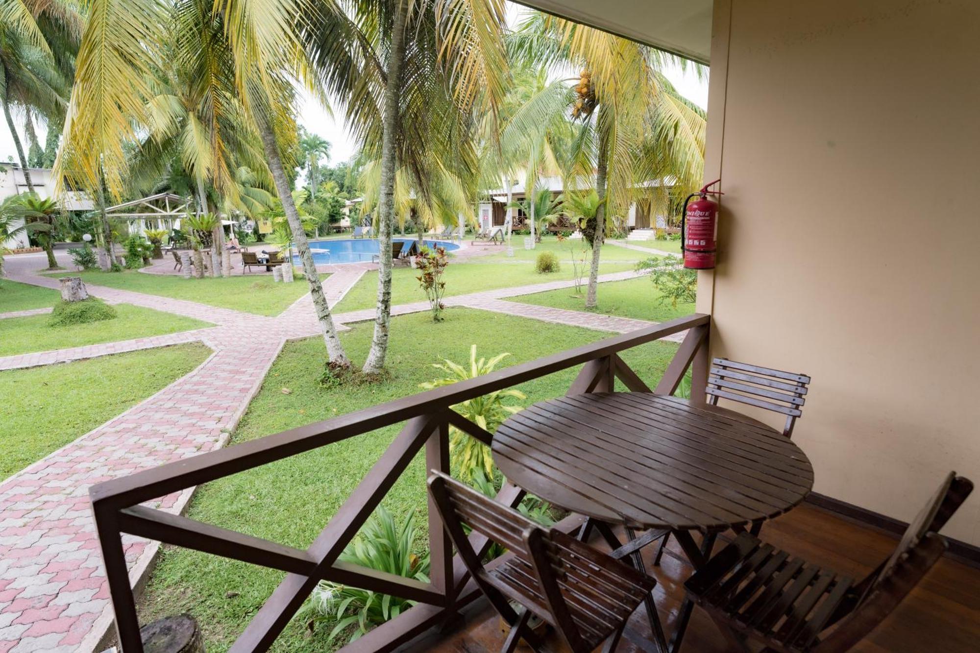 Langkah Syabas Beach Resort Kinarut Ngoại thất bức ảnh
