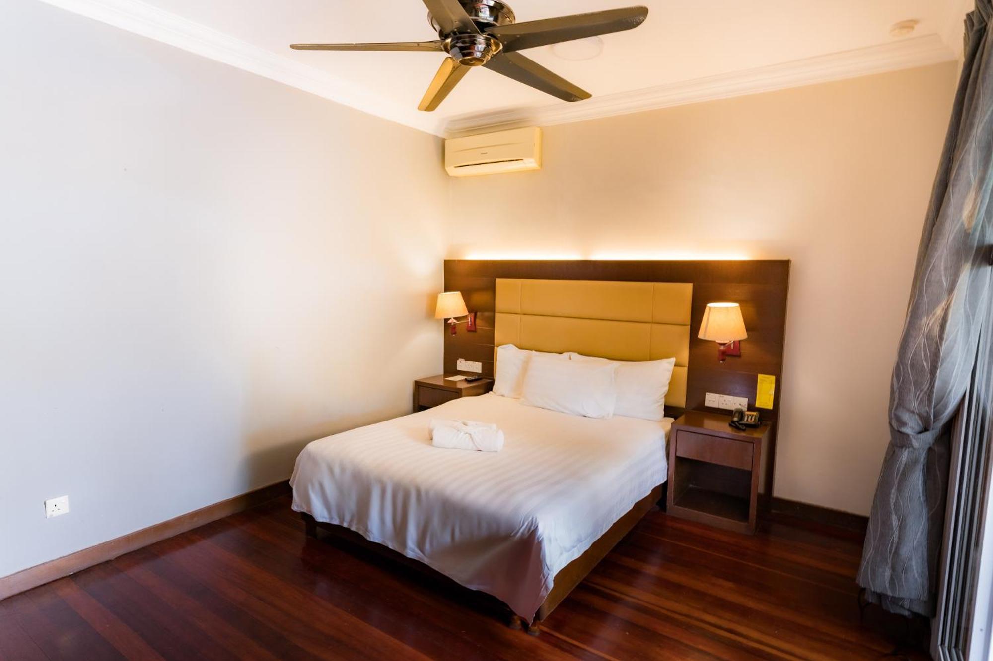 Langkah Syabas Beach Resort Kinarut Ngoại thất bức ảnh